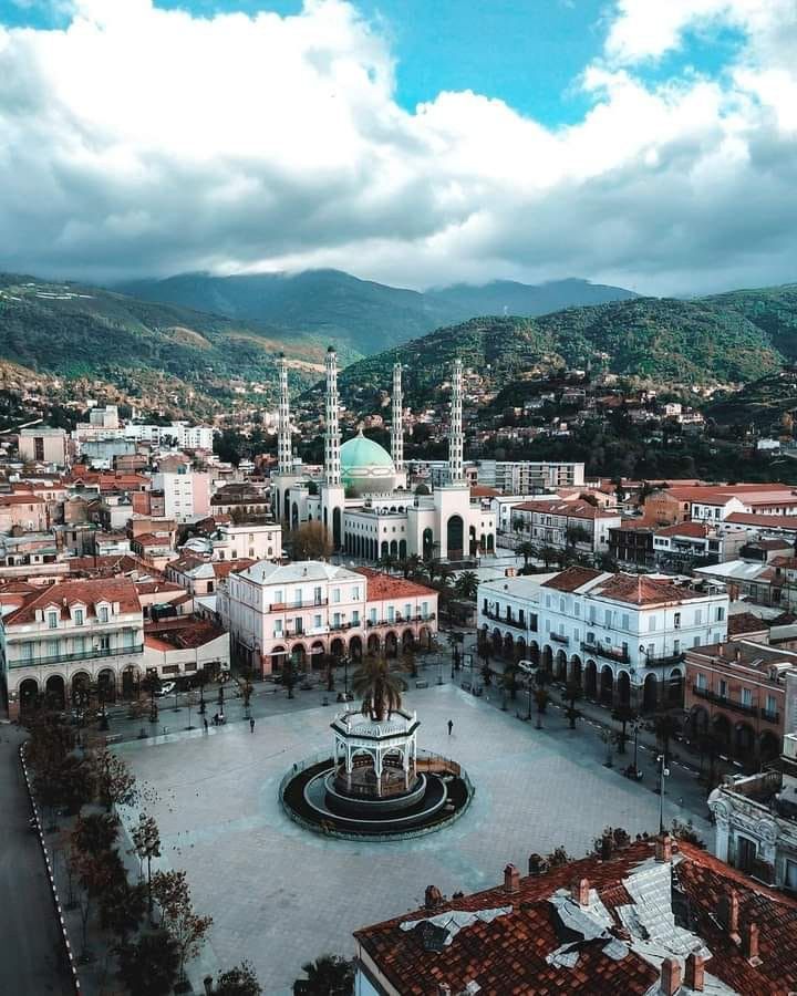 Blida - Makeup Artist